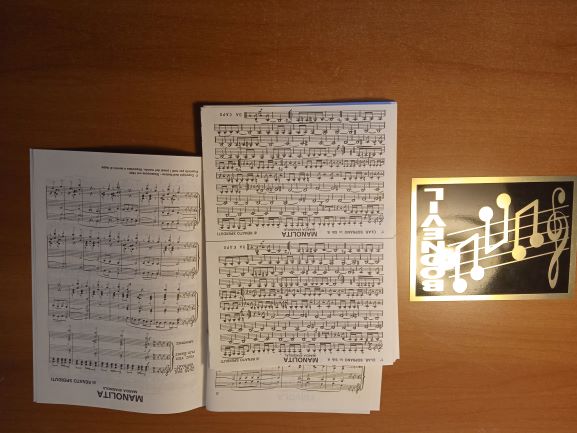 manolita  (sperduti) parti e partitura condensata ed dell'autore  (spartito per banda)