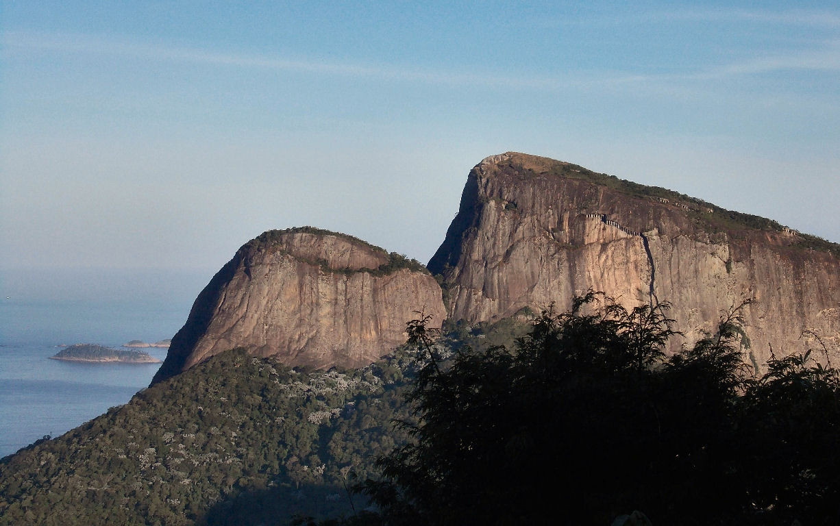 Dois Irmãos