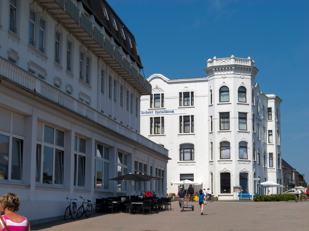 Hotels am "Neuen Leuchtturm"