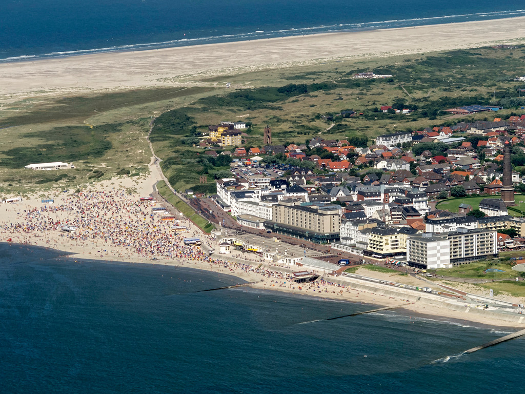 Rundflug über die Insel