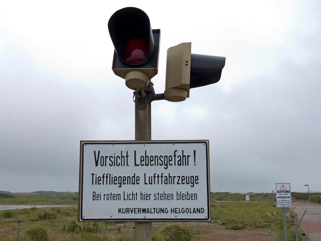 Am Flugplatz auf Helgoland