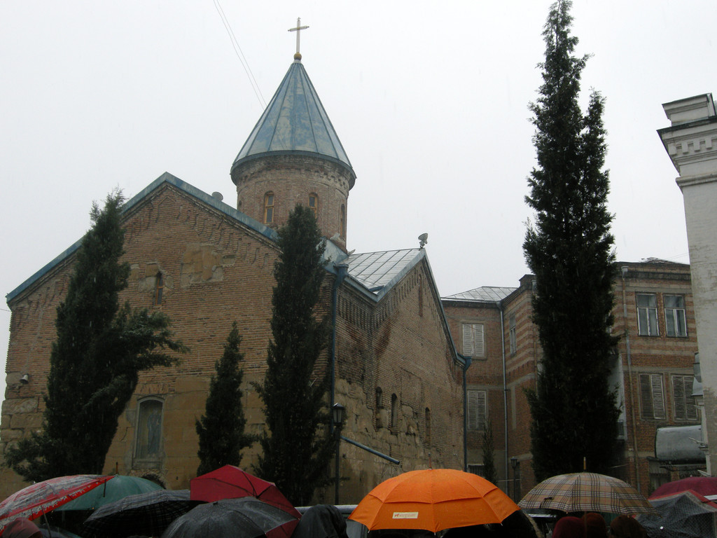 St. Andria (Blaue Klosterkirche von 1180)