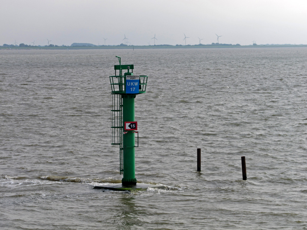 Hafenausfahrt Norddeich-Mole