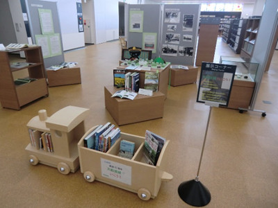 一関図書館脇での展示は７月２２日（水）までとのこと。ぜひお立ち寄り下さい。