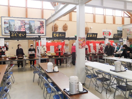 出店は「道の駅厳美渓レストランペッタンくん」「骨寺村荘園交流館若神子亭」「蔵元レストラン世嬉の一」「三彩館ふじせい」4店舗。お馴染みの顔ぶれです。