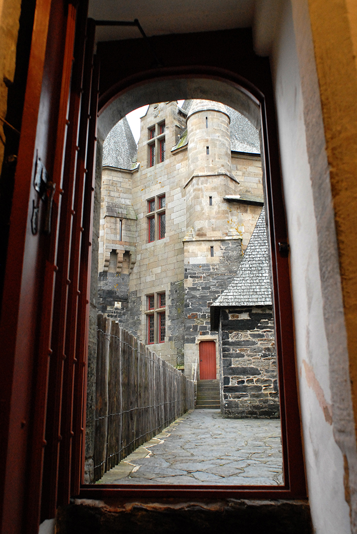 Passage par la tour de l'Argenterie