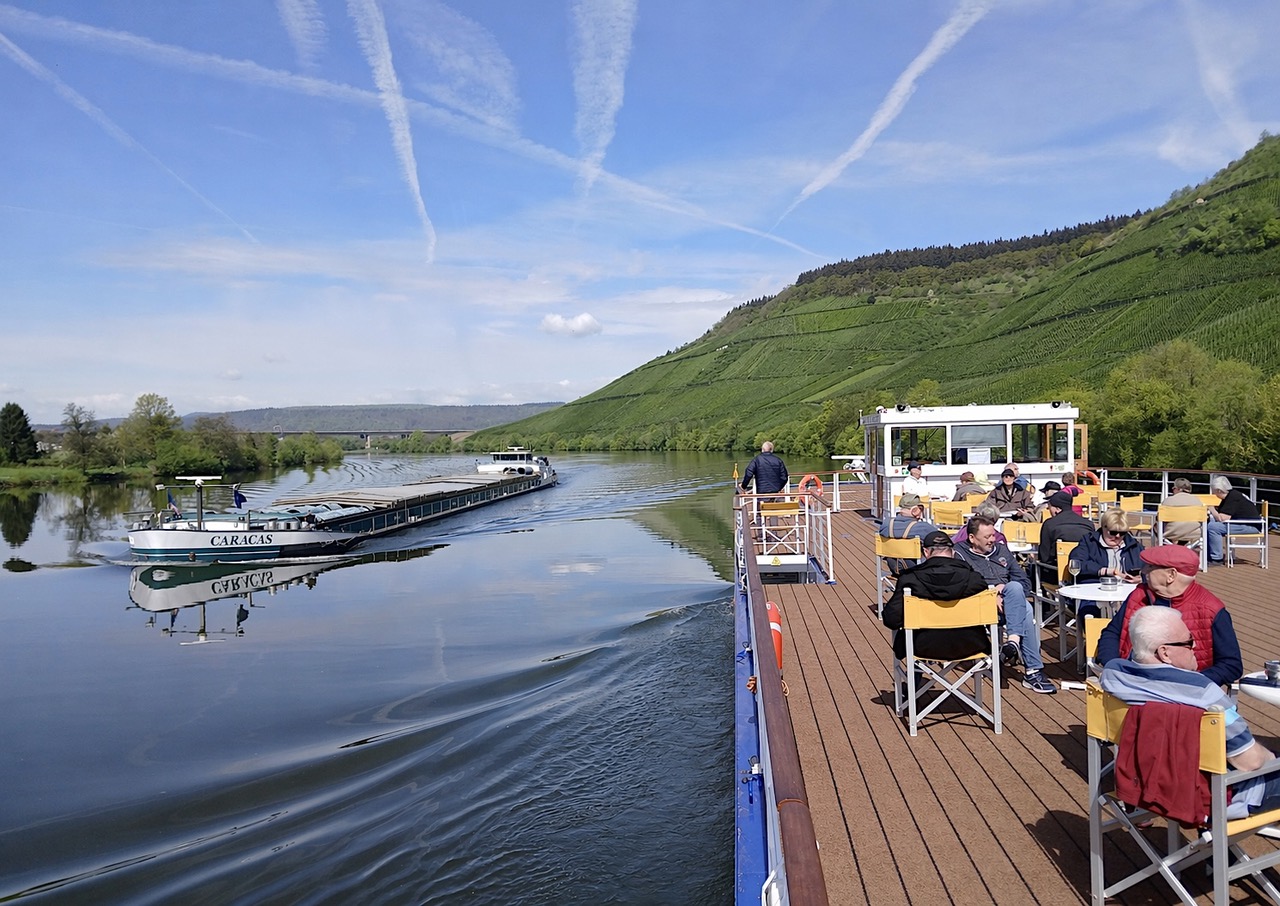 Wenn Flüsse nicht mehr fließen – eine Kreuzfahrt auf Rhein, Neckar, Mosel und Saar