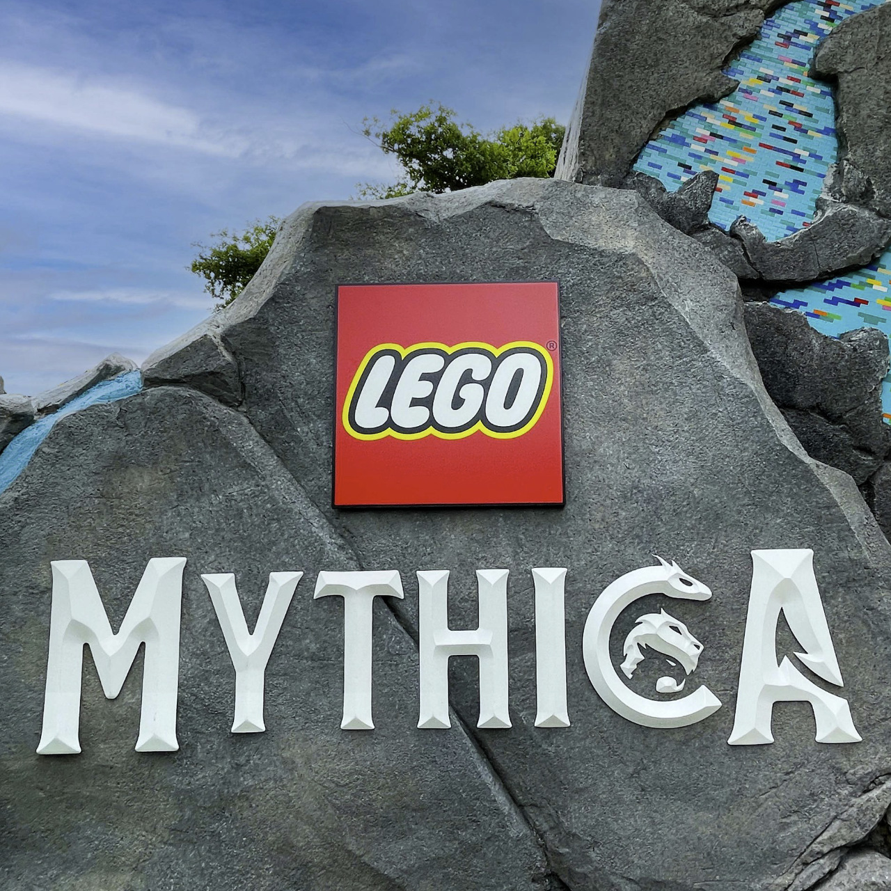 LEGO® MYTHICA  im LEGOLAND® Deutschland ab 2023