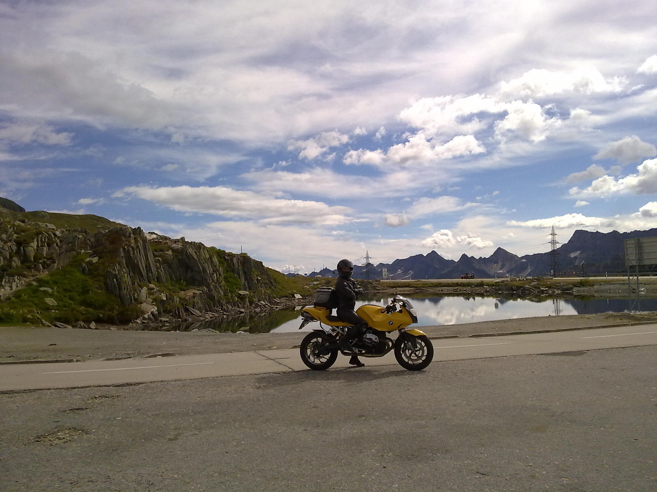 nufenenpass en lo alto