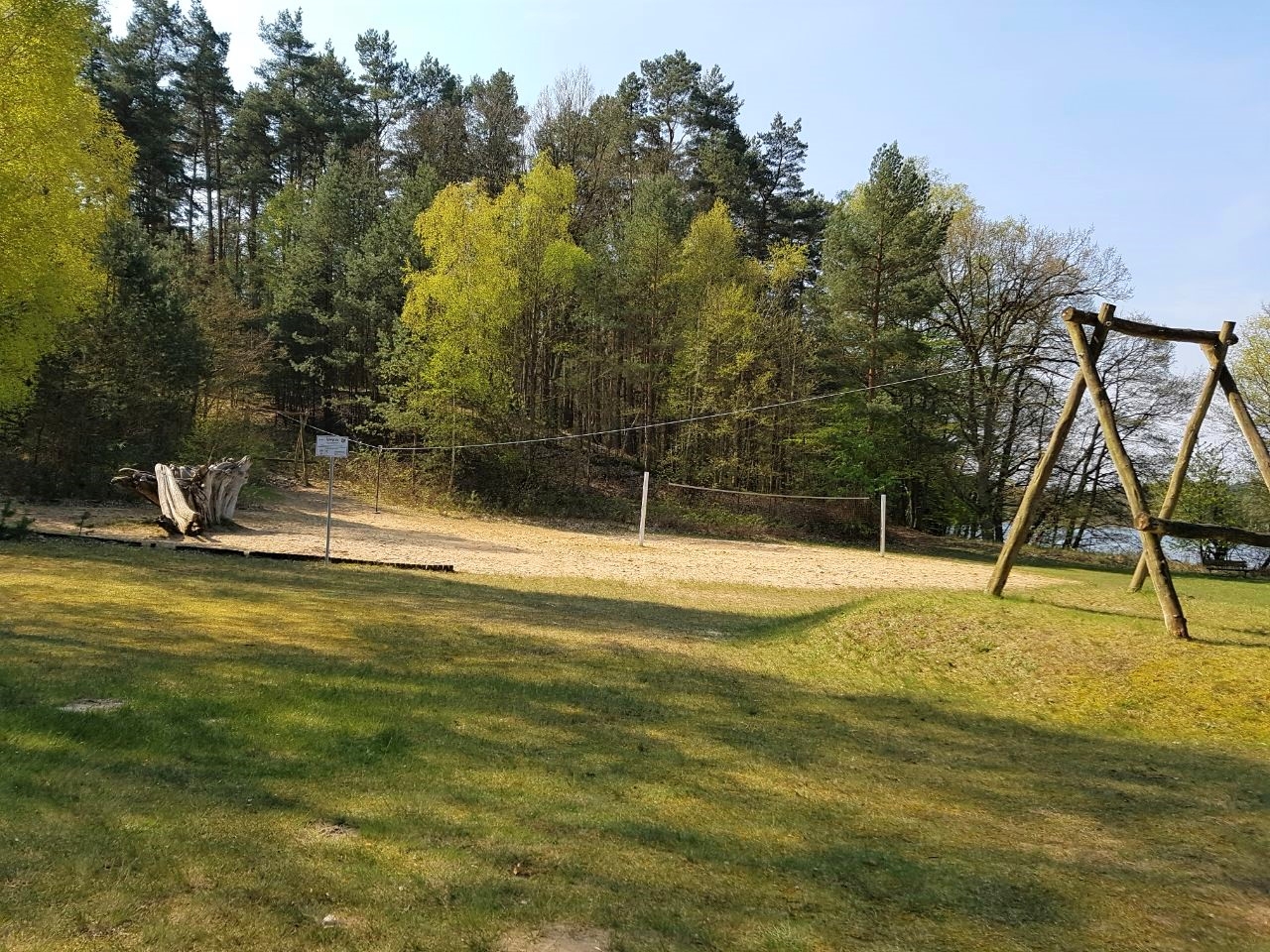 Kletterwurzel und Seilbahn für Ihre Kleinen 