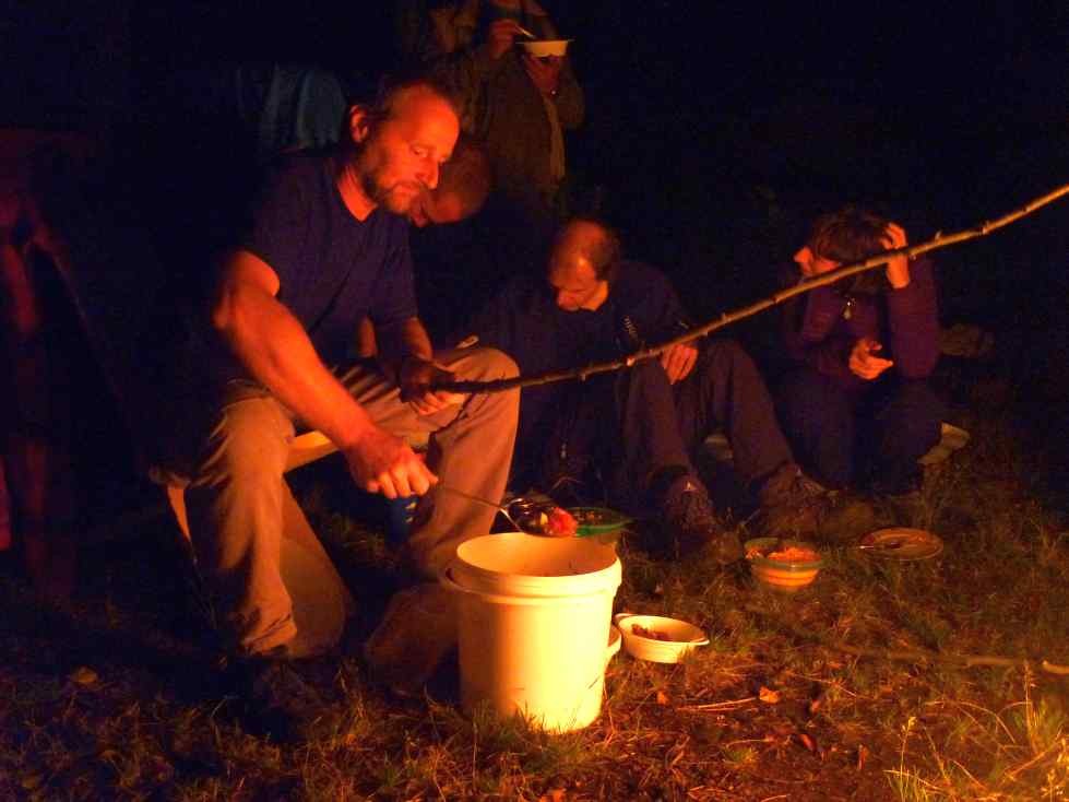 Lagerfeuerromantik zum Mittwochstraining am Wendelstein