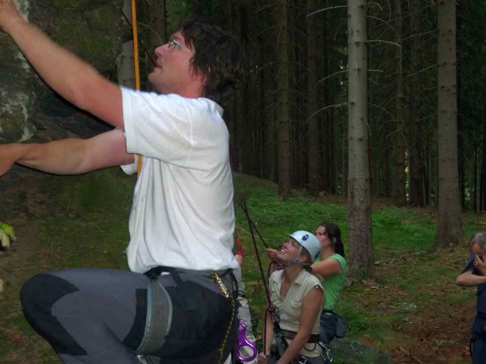 Klettern am Schwarzen Stein ( oberes Göltzschtal, Vogtland in Sachsen)