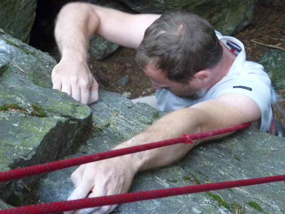 am Überhang - Klettern am Schwarzen Stein