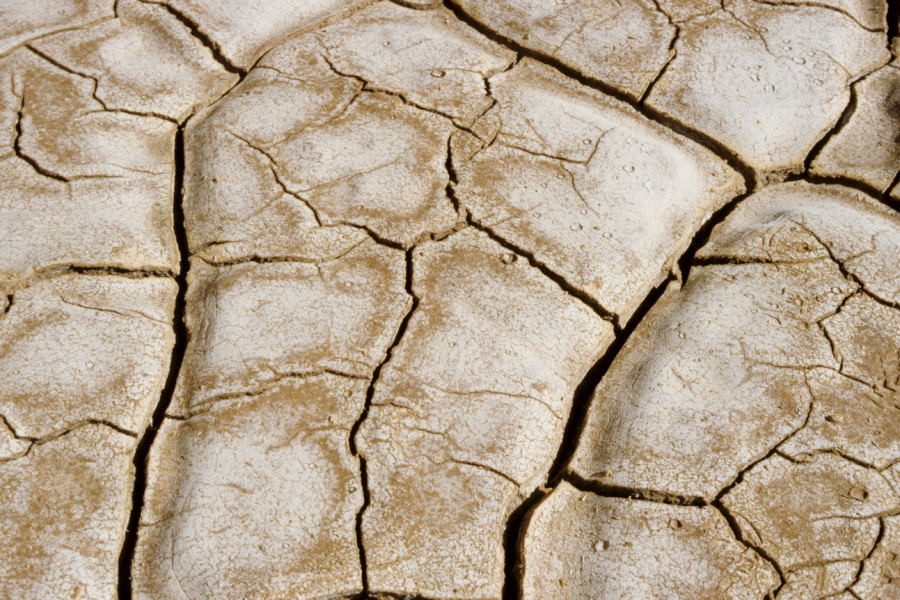 Der salzige Boden der Salar de Atacama