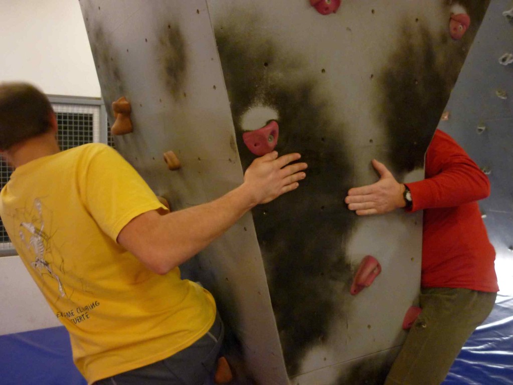 Mittwochstraining im Boulderboden Waldpark Grünheide