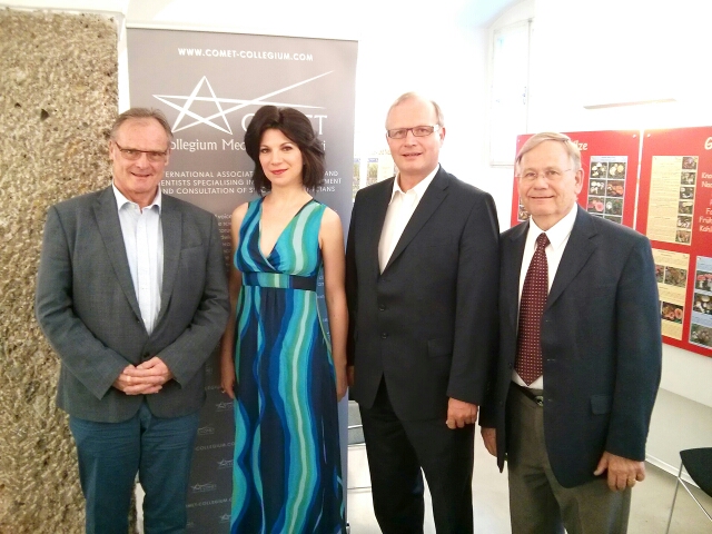 Dr Weikert , Opernsängerin Frau Elisabeth Kulmann . Dr Schlömicher , Ingo Titze (USA) in Salzburg bei der COMET Konferenz 
