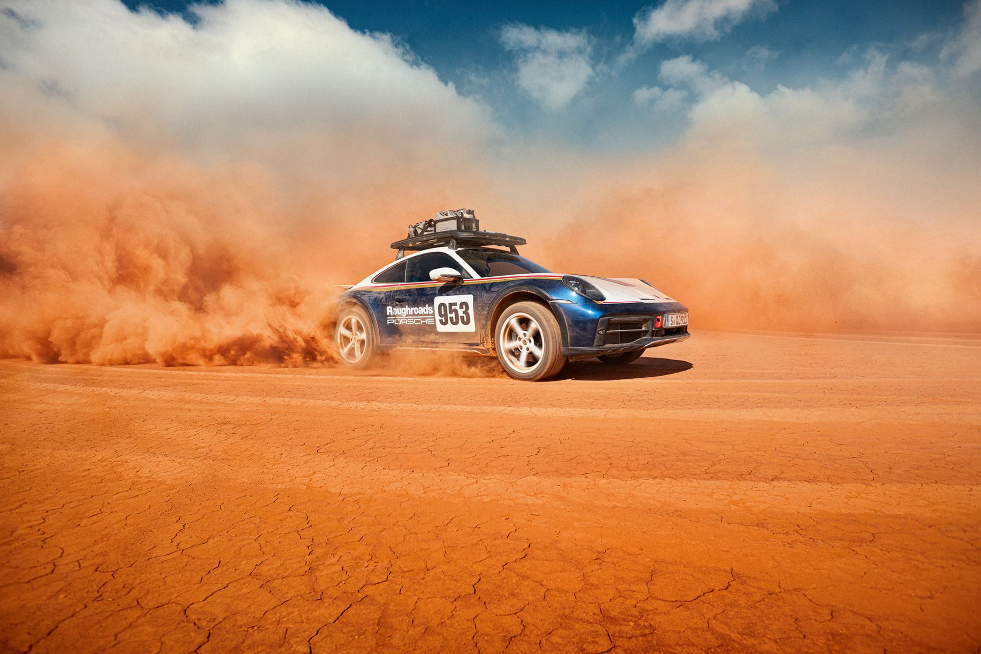 La Porsche 911 si dà al fuoristrada con il nuovo modello Dakar