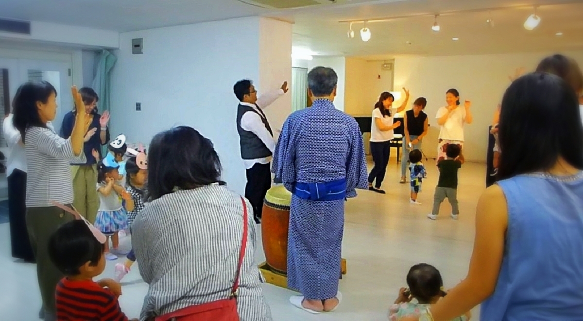 教室の夏祭り 楽しくたくさん経験しました モンテッソーリとリトミックの幼児教室バンビーニクレアーレ