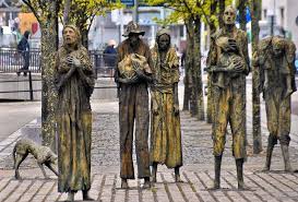 La famine, sculptures à Dublin de Rowan Gillespie, commémorant les victimes de la grande famine en Irlande - Cliquer pour agrandir