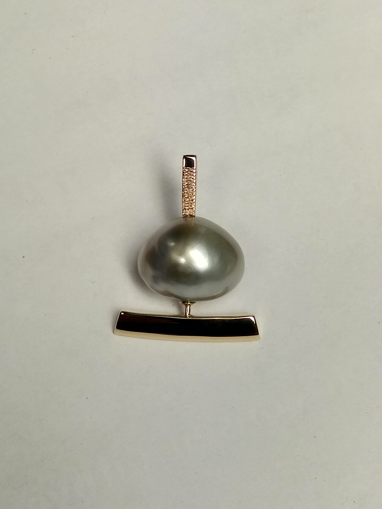 Pendentif "navire" - Or rose 750, perle naturelle et diamant