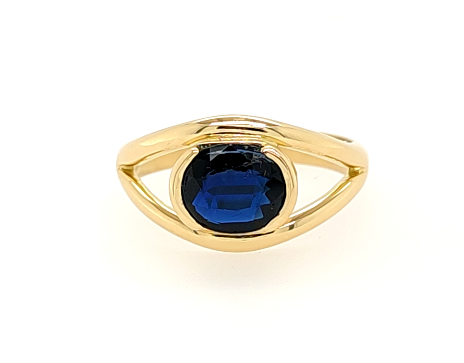 Bague or jaune 750 et pierre bleue - pierre fournie par ma cliente