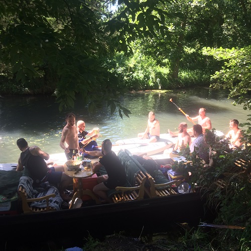 Junggesellen Abschied JGA im Spreewald Kahnfahrt ab Burg 