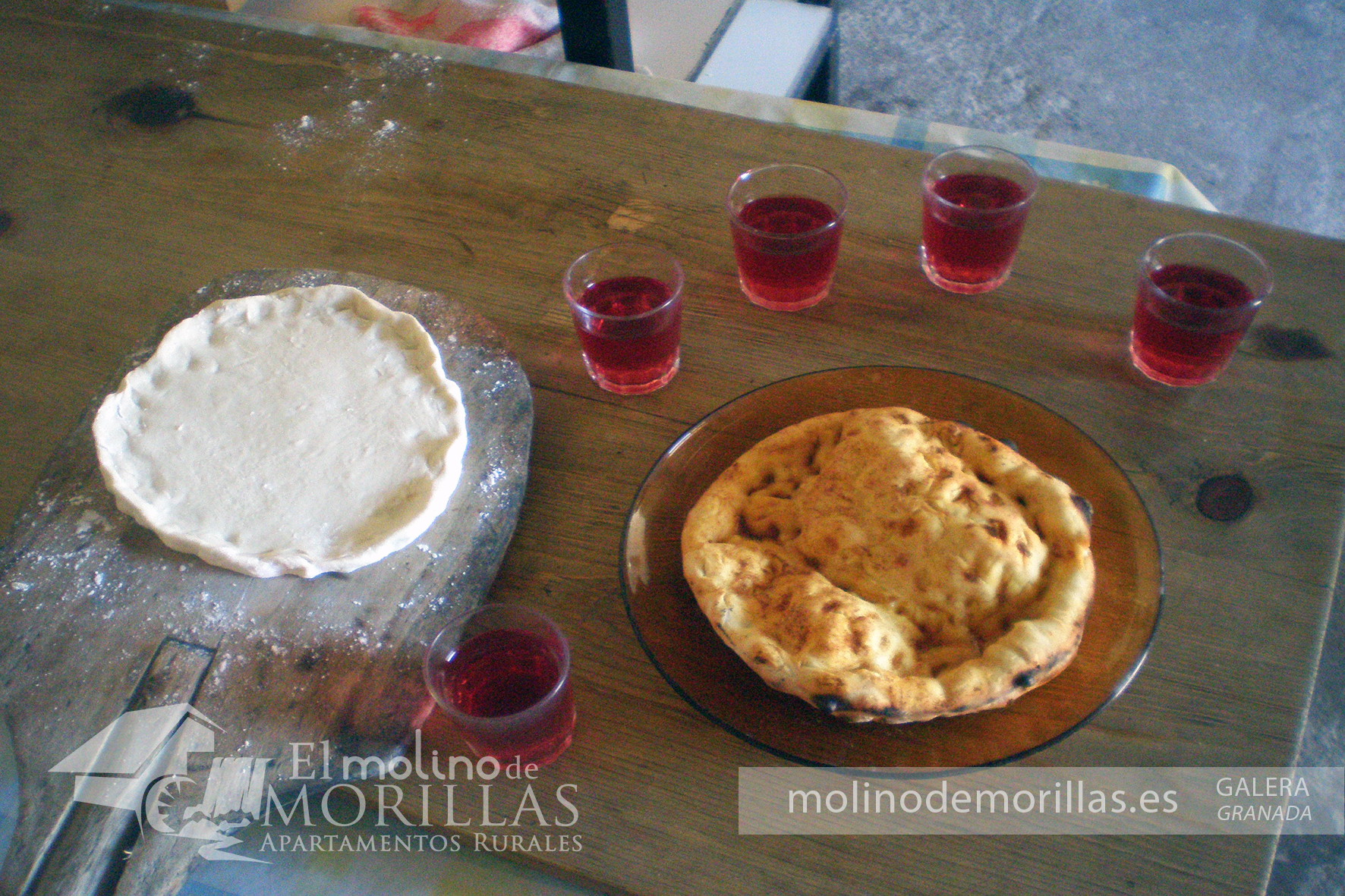 Cata del típico vino de Galera y "soyafas" de pan en horno tradicional de leña