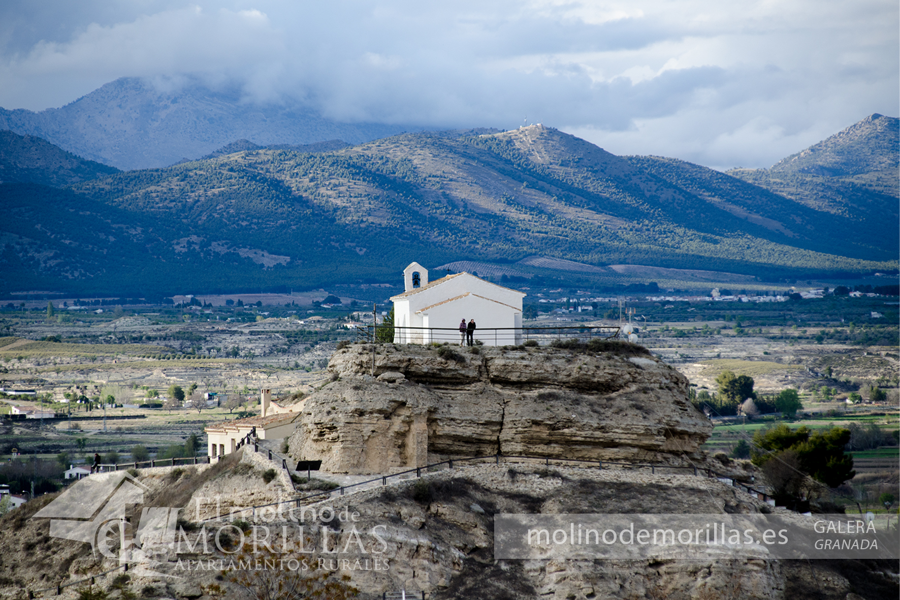 Vista a la ermita de Galera y Sierra de La Sagra