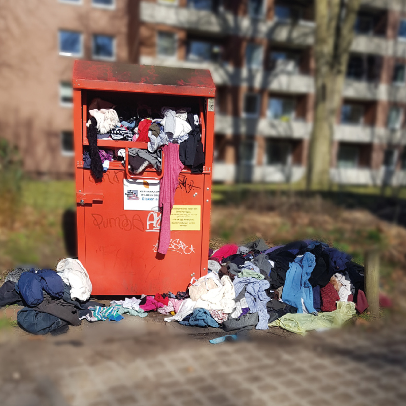 Nachruf auf den Kleidercontainer