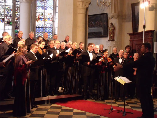 2011 octobre  avec les Voix de la Néva de St Pétesbourg