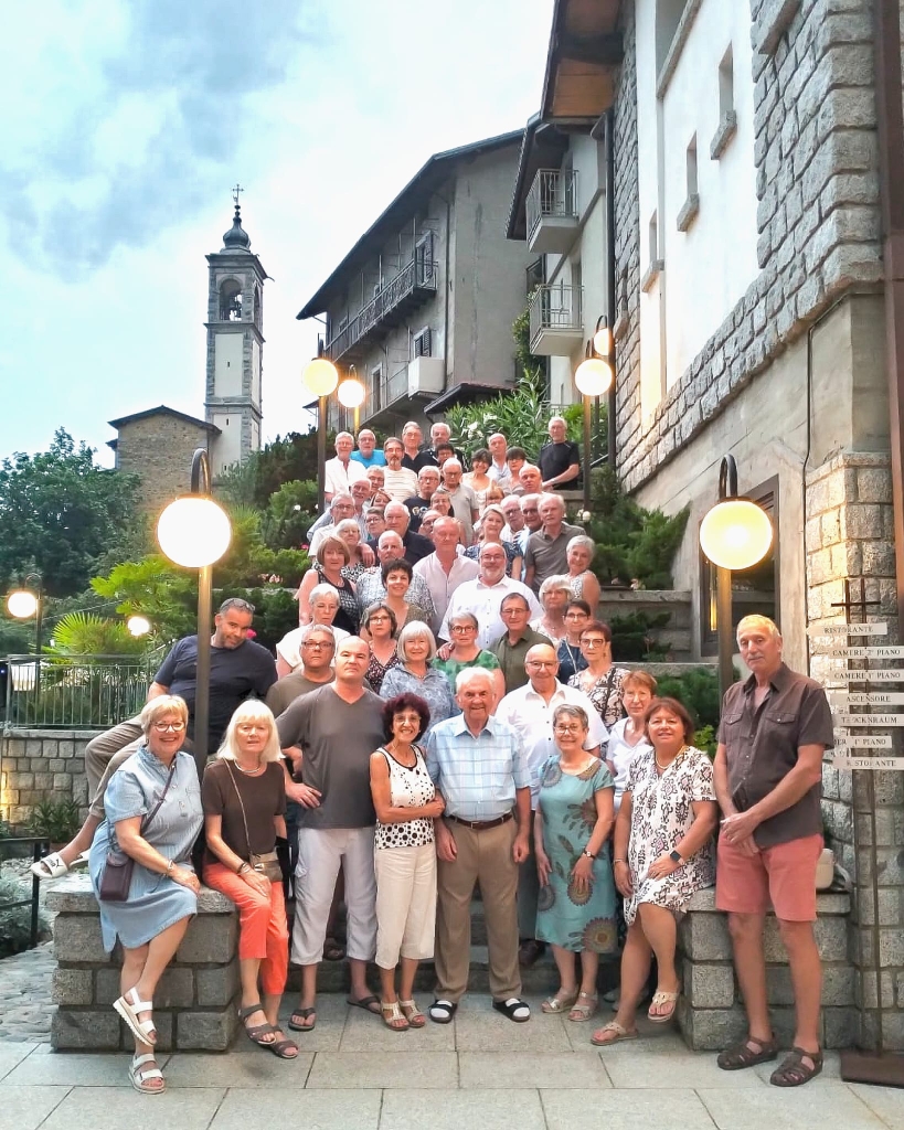 devant l'hôtel Oasi Verde