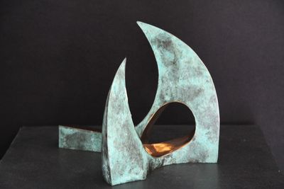 "Freestyle" 2012 - Bronze patiniert und poliert - 22x25x22 cm