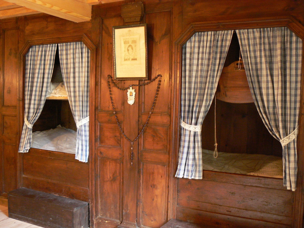 Life in olden times: the common room of a farm