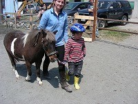 ポニーと一緒に歩きましょう