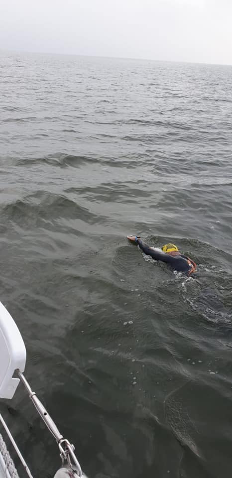 Ronald van der Graaf zwemt IJsselmeer over!