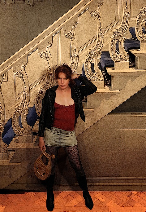 Sappho at the Palace
