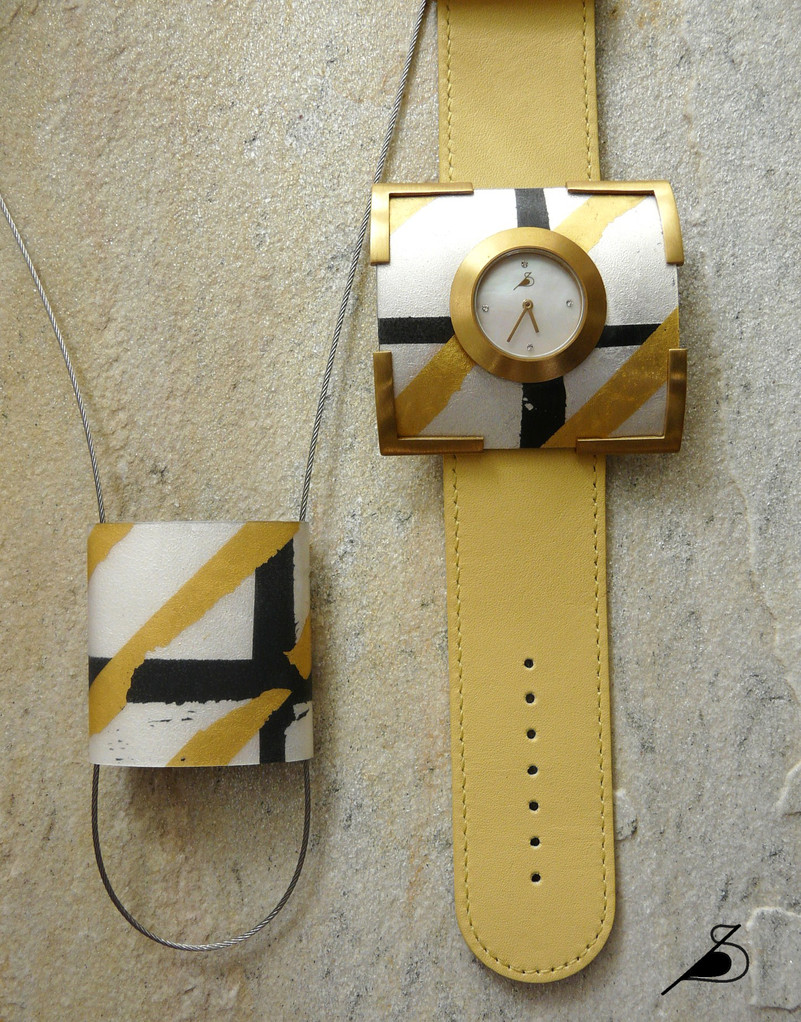 Varissima Uhr mit Schmuckscheibe und Anhänger im Kreuchauff- Design F19