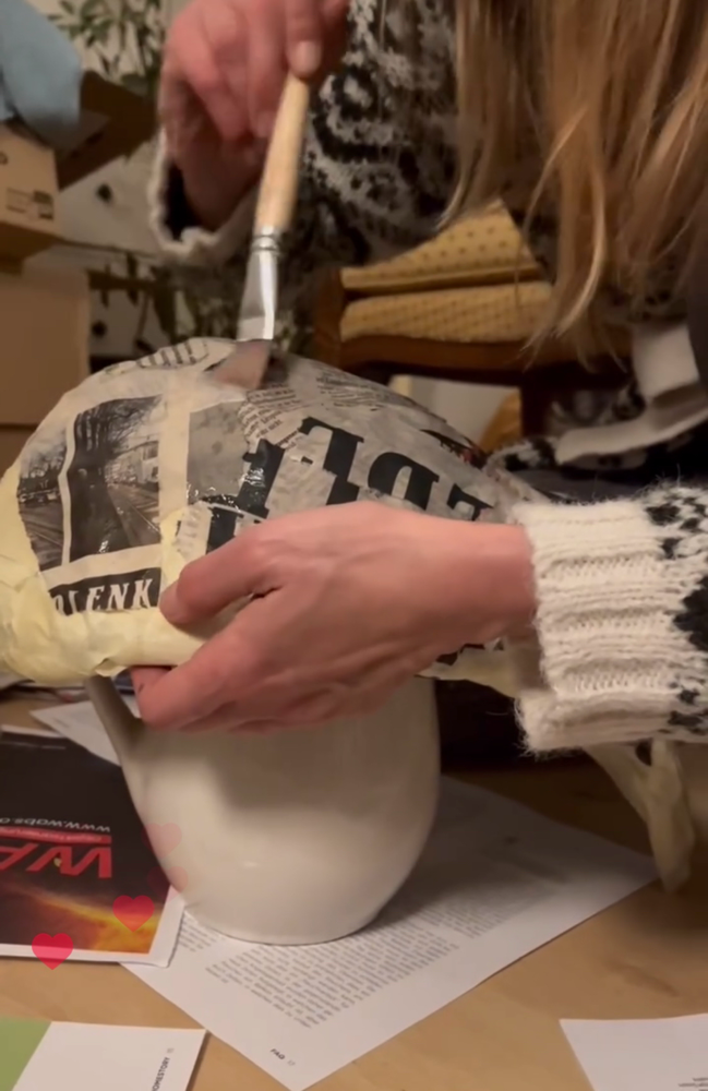 Hier entsteht eine Maske für die „Wilddruden“
