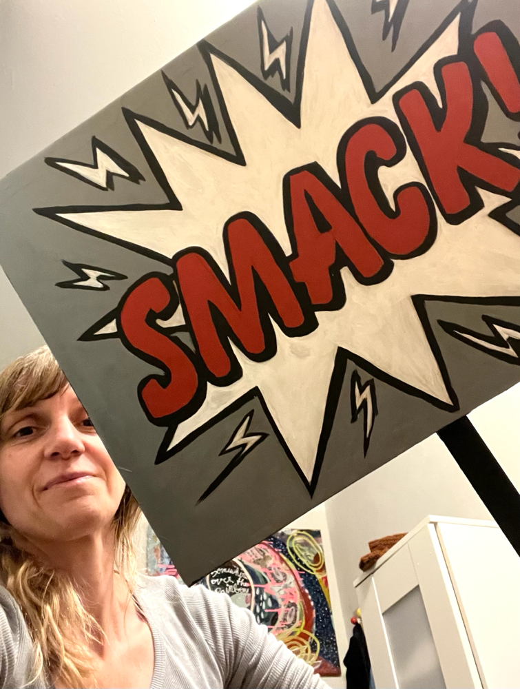 „Smack“, handgemalte Requisite für das Stück Miyu Unsahiro