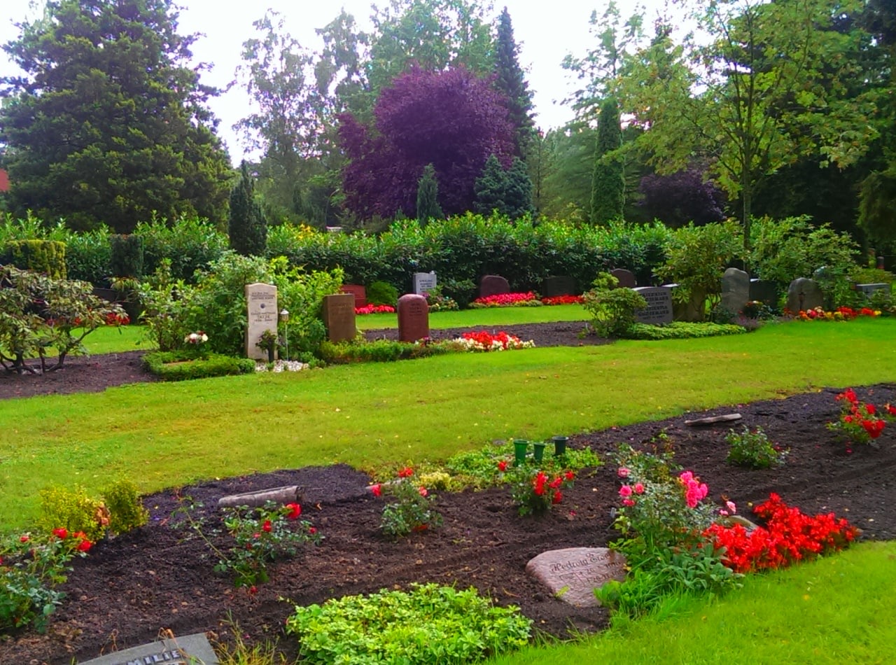 Gräber Friedhof Bergstedt
