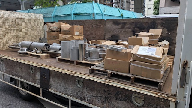 ステンレススクラップ回収（東京都品川区）