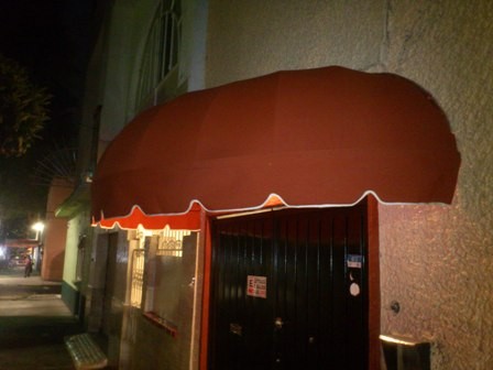 Toldo media naranja