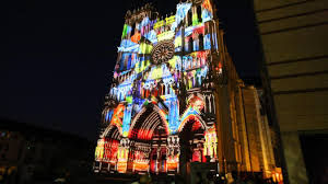 (DR Courrier Picard) CASA Chambres d'hôtes Amiens-Cathédrale d'Amiens-Chroma