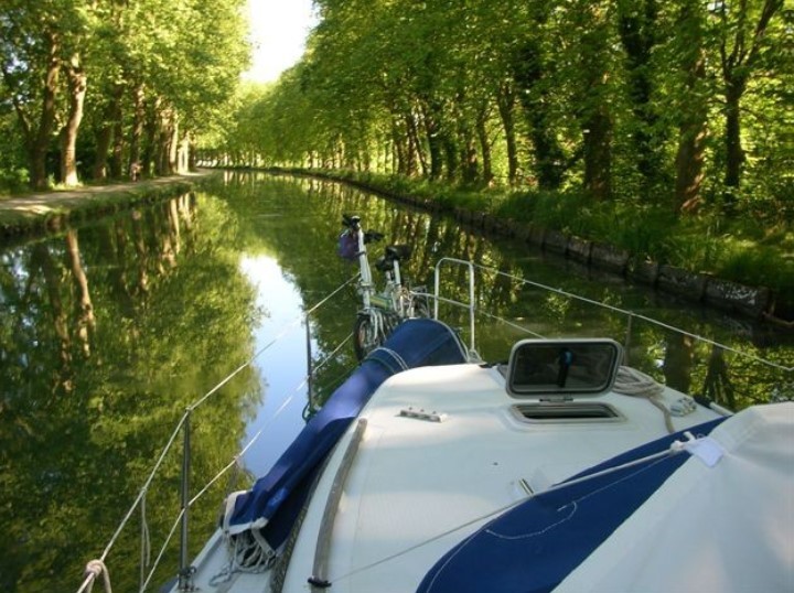 2009 - Juin / Juillet - Canal latéral de la Garonne, en Biloup