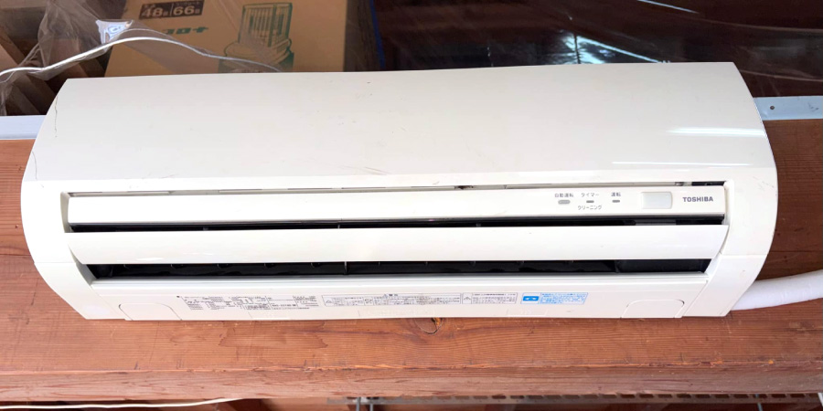エアコンクリーニング研修の実習機「東芝｜RAS-2210D(W)」