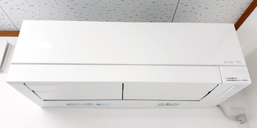 エアコンクリーニング研修の実習機「三菱｜MSZ-FZV4022S-W」