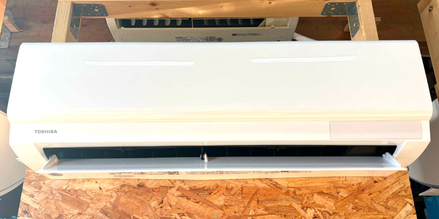 エアコンクリーニング講習の実習機「東芝｜RAS-H221M(W)」