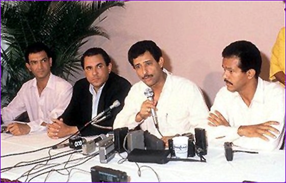 Periodista Víctor Grimaldi, actual embajador en El Vaticano; Vicente Bengoa, administrador del Banco de Reservas; Félix -Felucho-Jimenez, empresario turístico y ex ministro de Turismo,  y Leonel Fernández, actual presidente de la República.