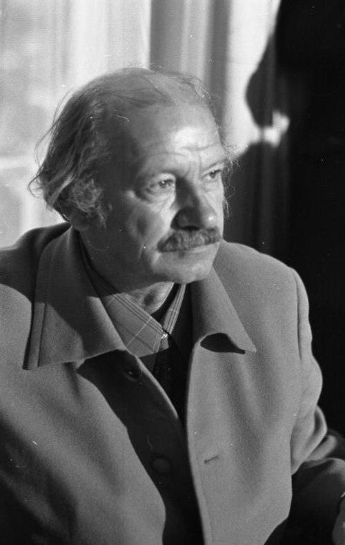 Gräfingholt, D. (1970). H. A. P. Grieshaber [Fotografie]. Presse- und Informationsamt der Bundesregierung - Bildbestand, Bonn.