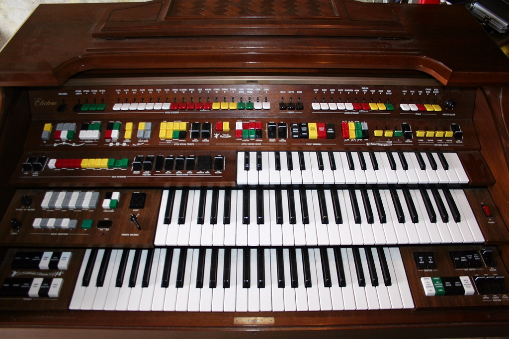 Yamaha Electone D-85 - Elektronische Basteleien